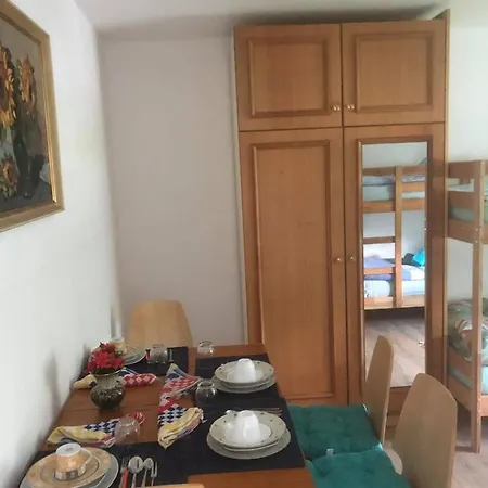 Zv-scholtz Burgkirchen P8 Apartman